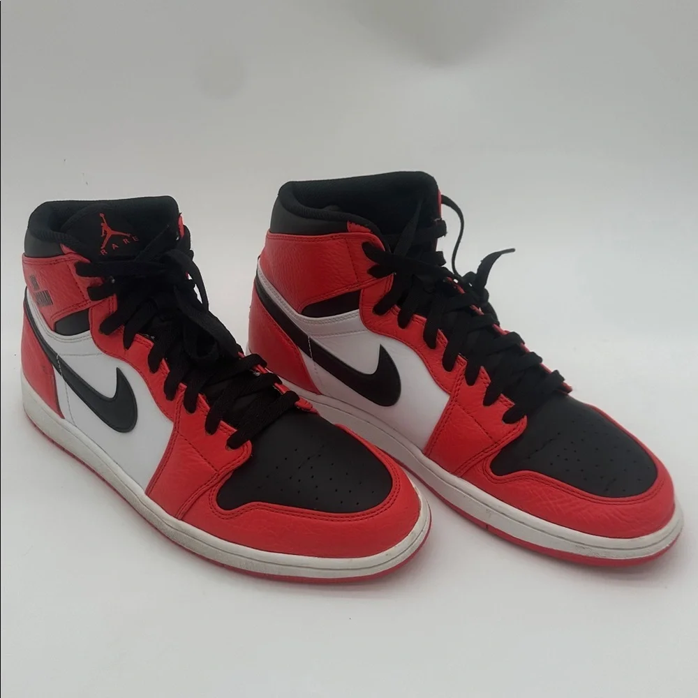 Nike Air Jordan 1 Retro 